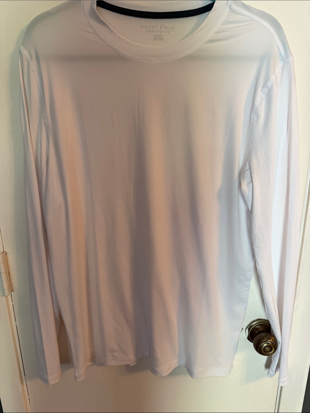 Perry Ellis White Crewneck T-Shirt with Dark Green Trim NWOT
